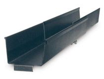 Арматура крепежная APC Side Channel Cable Trough Black