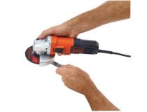 BLACK+DECKER G650-RU Угловая шлифмашина