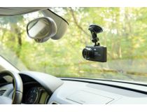 Digma FreeDrive 109 TRIPLE (3xCam, 1920х1080/2x640x480, 150°, LCD 3.2 IPS, G-sens, microSDHC, USB, мик, Li-Ion)