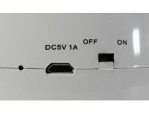 Ultraflash UF-707 C01 белый Настольный светильник аккумуляторный (300 люмен, 6500K, 4.5Вт, Li-Ion)