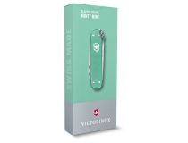 Нож перочинный Victorinox Classic Minty Mint (0.6221.221G) 58мм 7функц. карт.коробка