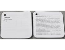 Apple MNHF2ZM/A EarPods with 3.5mm Headphone Plug