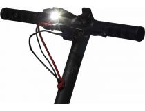 Cactus CS-ESCOOTER-X1_MAK Электросамокат (8.5 , 250Вт, 24км/ч, запас хода 10-15 км, LED-фара, 4000mAh)