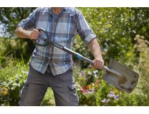 Gardena ErgoLine 17020 Лопата штыковая (телескопический черенок, 106-126см, рукоятка)